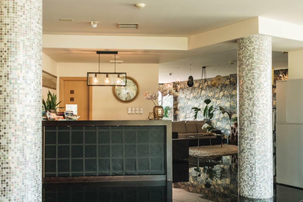 Peregrina Hotel Санксенсо Екстериор снимка